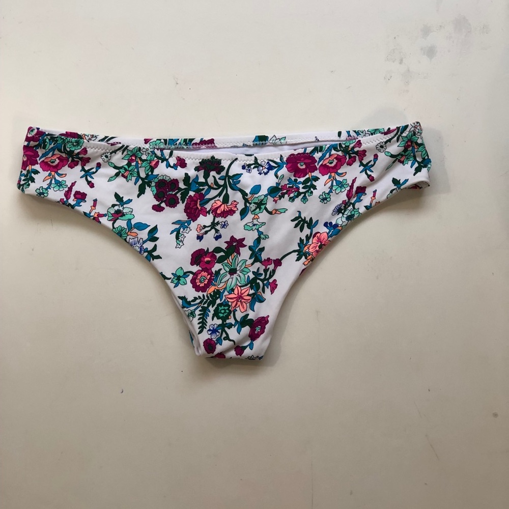 Bikini bottems